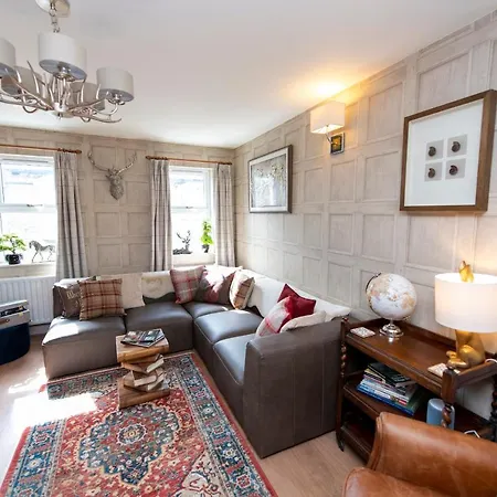 3 Bedroom House - A Very British Place To Stay - Near City Centre ! Oxford Buitenkant foto