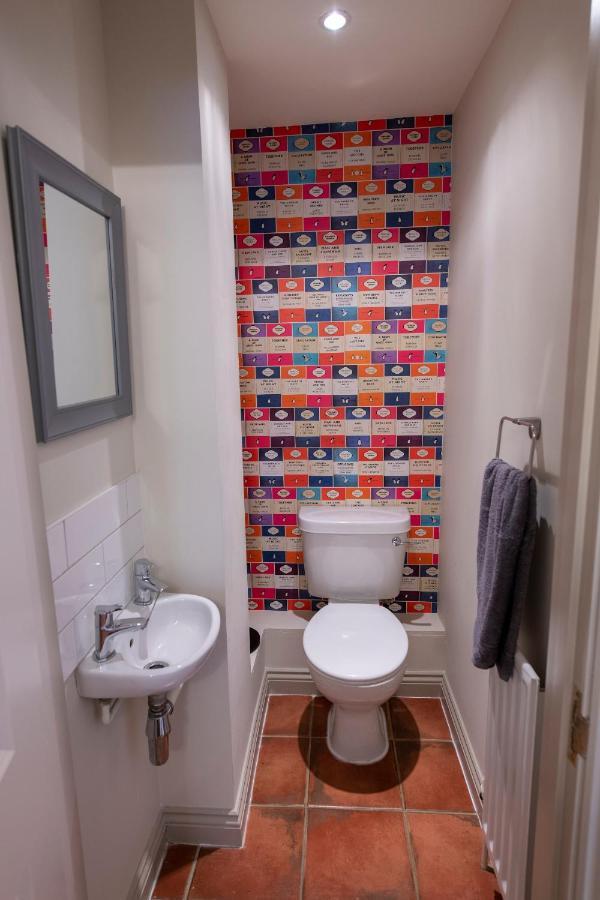 3 Bedroom House - A Very British Place To - Near Centre ! * Oxford